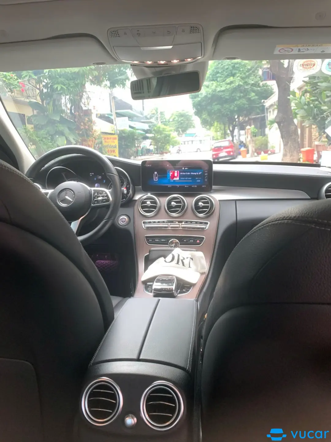 Mercedes C class C200 Exclusive 2019 - Nội thất 1