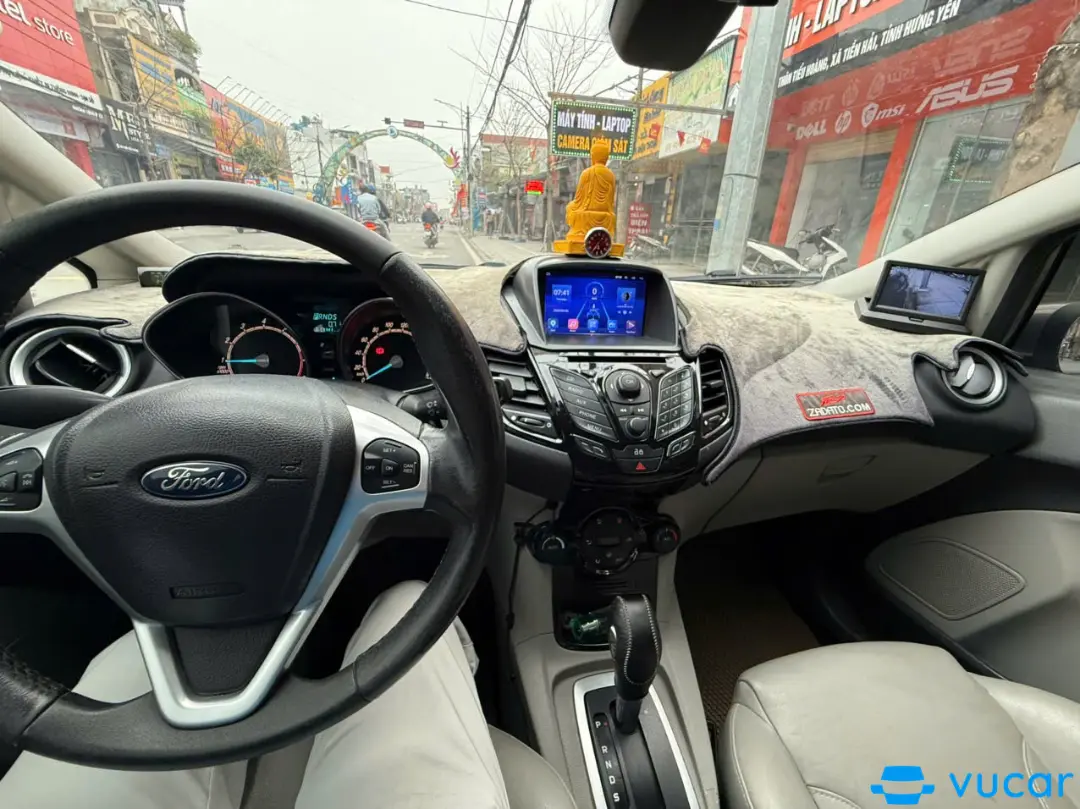 Ford Fiesta Titanium 1.5 AT 2017 - Nội thất 2