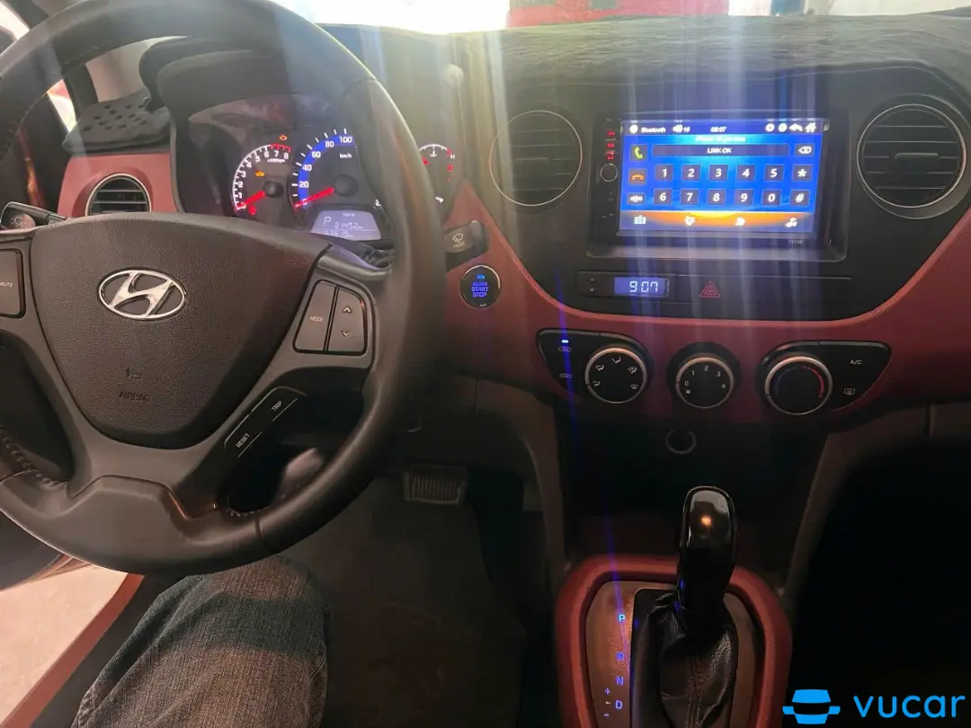 Hyundai Grand i10  2018 - Nội thất 2