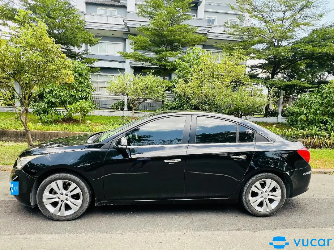 Chevrolet Cruze LTZ 1.8L số tự động 2017 - Ngoại thất 4