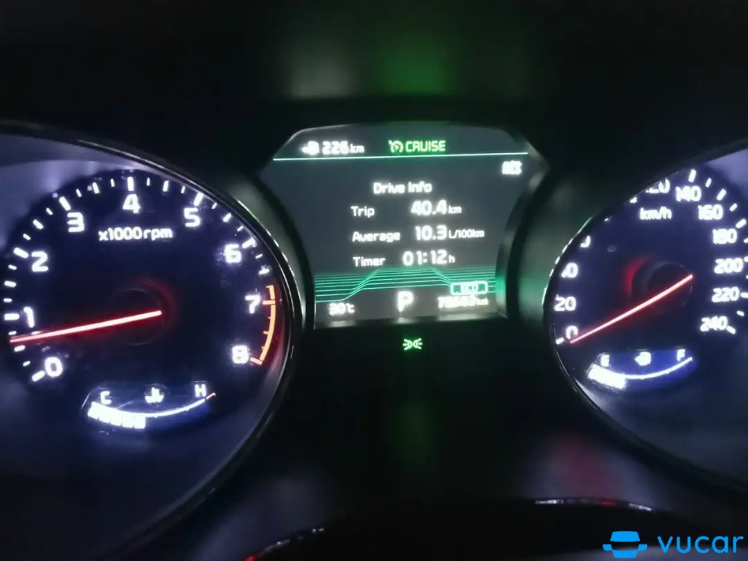 Kia Sedona 3.3 GAT Premium 2020 - Nội thất 1