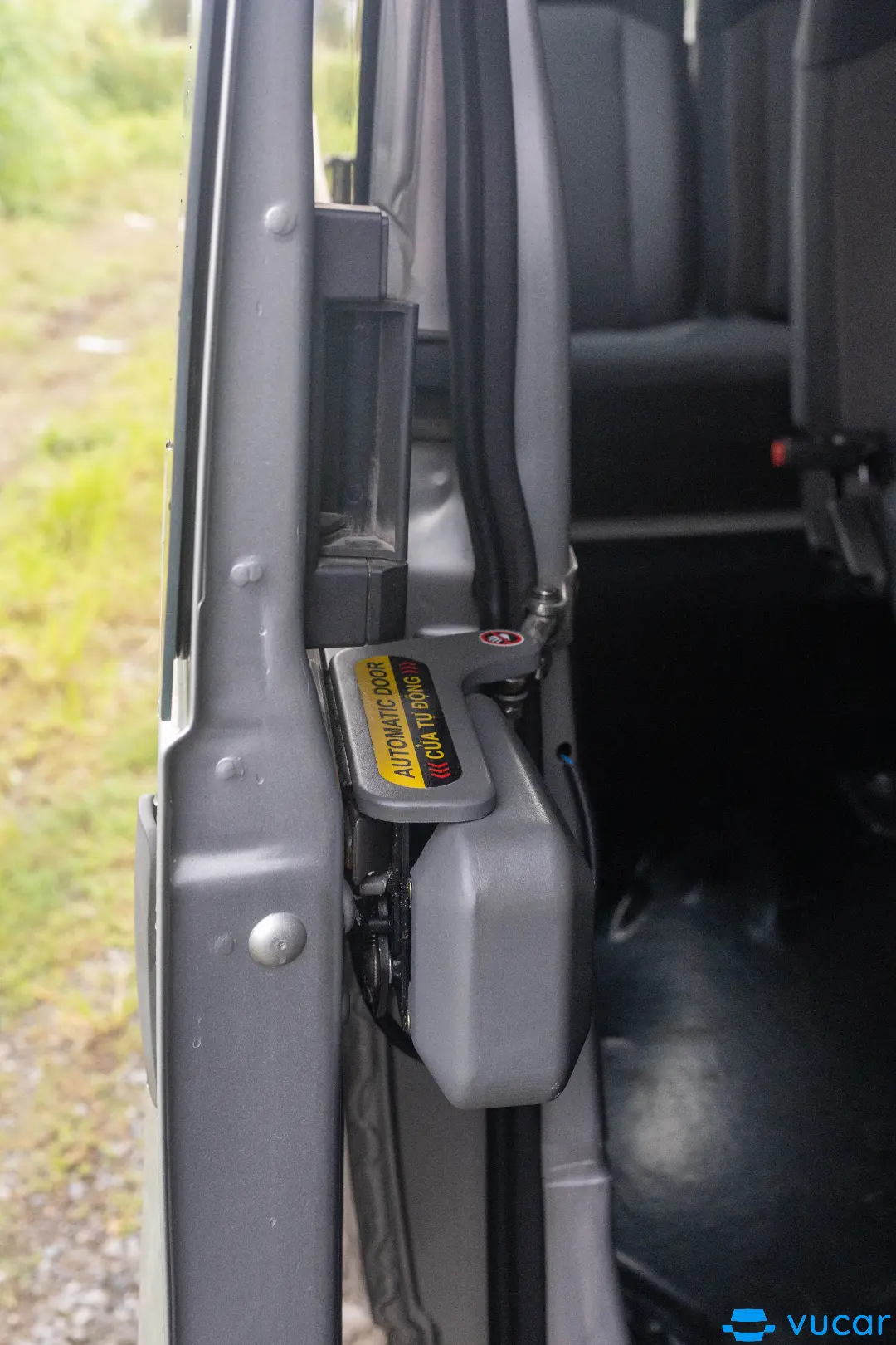Ford Transit LUXURY 2023 - Nội thất 5