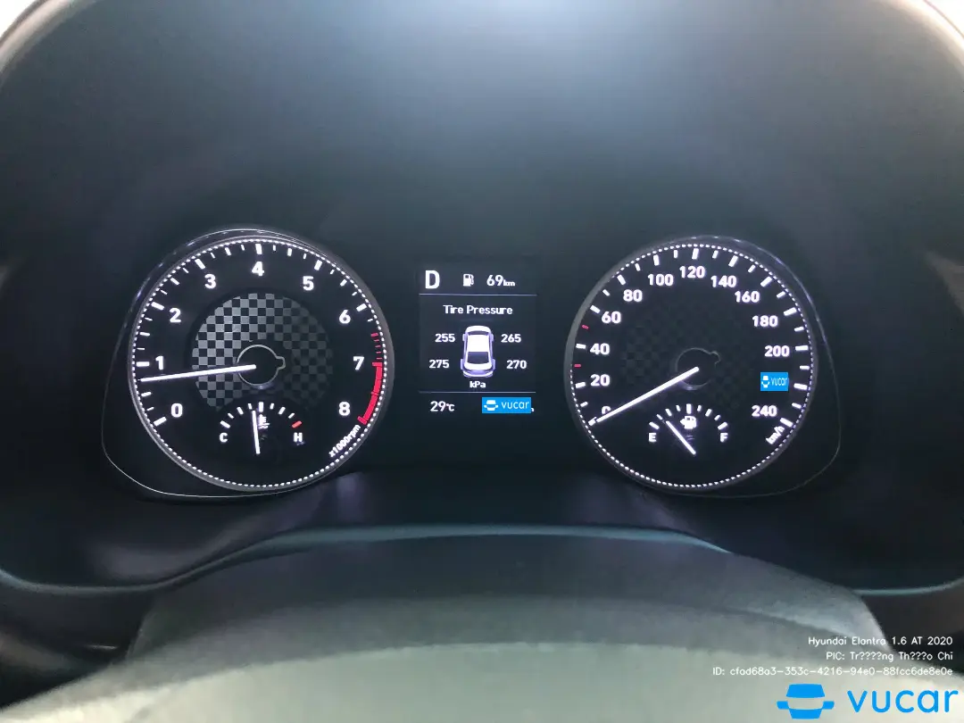 Hyundai Elantra 1.6 AT 2020 - Nội thất 5