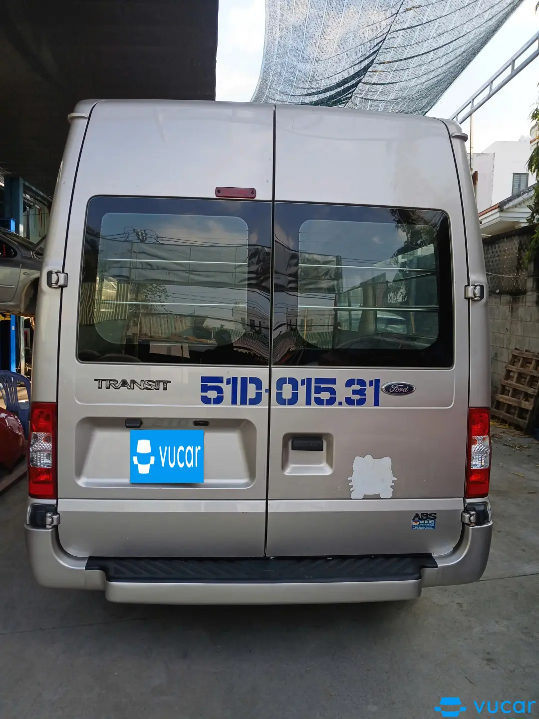Ford Transit 2012 - Ngoại thất 2