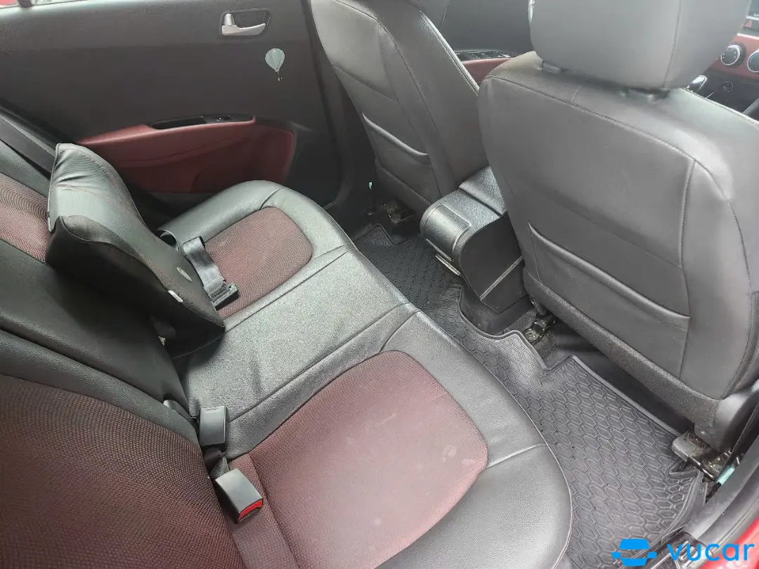 Hyundai I10 1.2 AT 2021 - Nội thất 1