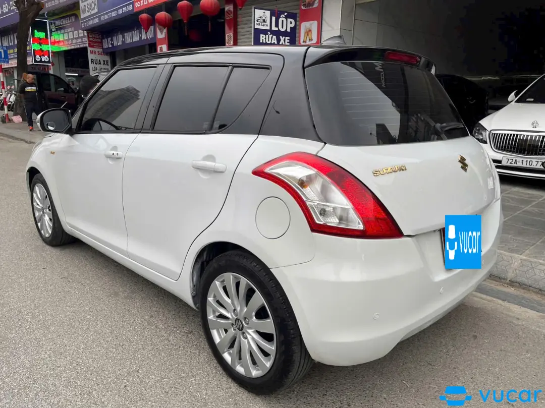 suzuki Swift 2015 - Ngoại thất 7