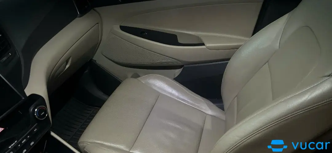 Hyundai Tucson 2.0 ATH 2016 - Nội thất 1