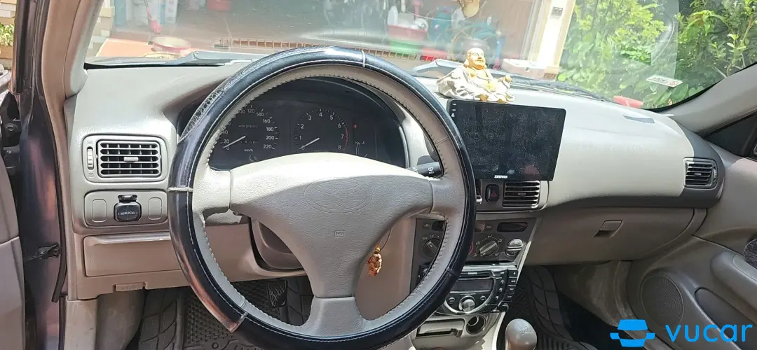 Toyota Corolla 1.6 GLi 1998 - Nội thất 1