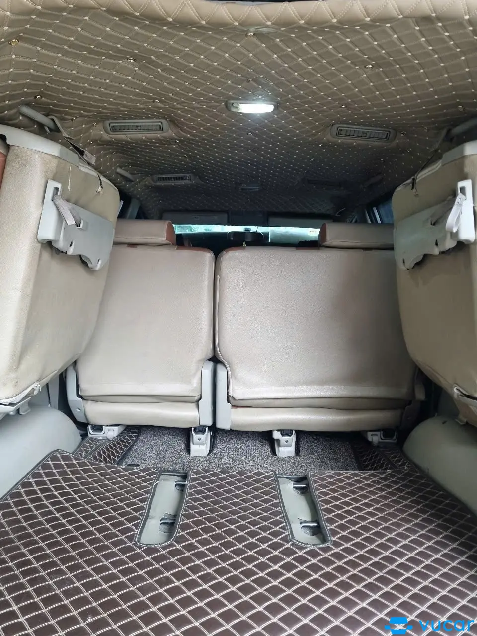 Toyota innova 2.0E 2015 - Nội thất 3