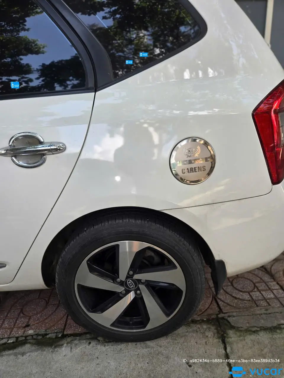 Ảnh xe Kia Carens SX 2.0 AT 2010 - ảnh 2
