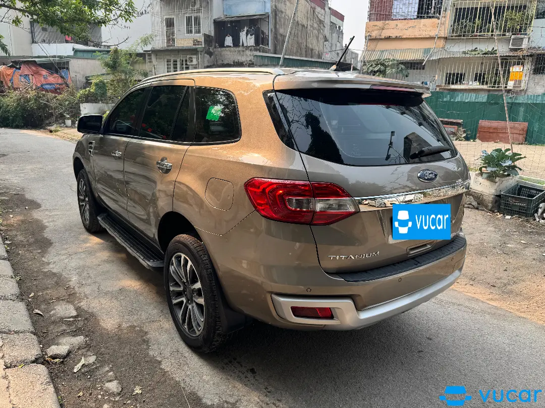 Ford Everest Titanium 2.0L 4x4 AT 2019 - Ngoại thất 4