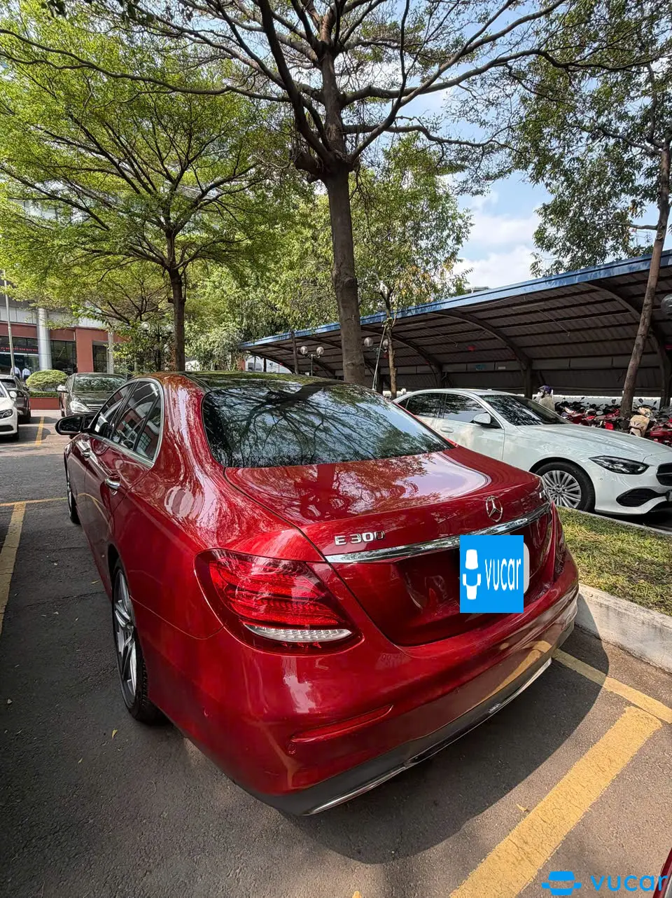 Mercedes E class E350 AMG 2018 - Ngoại thất 6