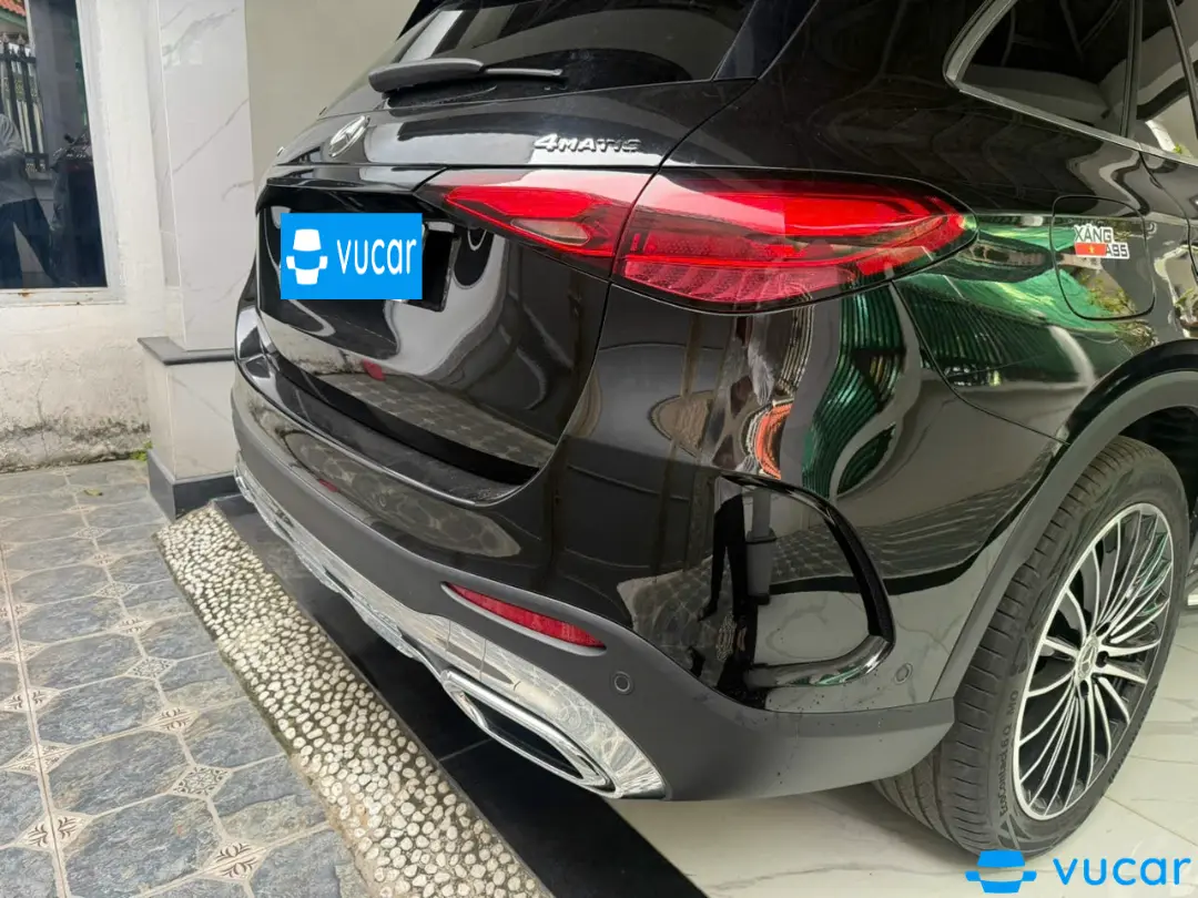 Mercedes Glc 300 4Matic 2023 5000km - Ngoại thất 6