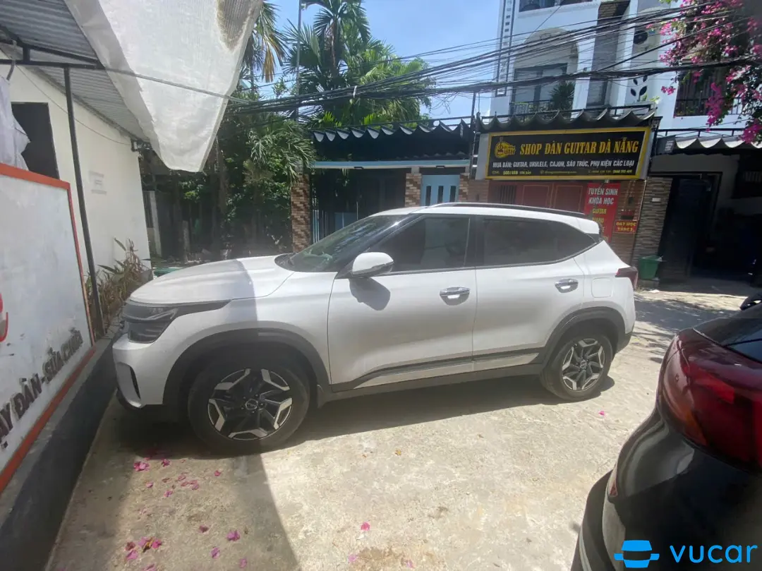 Ảnh xe Kia Seltos Luxury 1.5 AT 2025