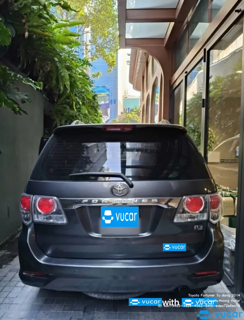 Ảnh xe Toyota Fortuner 2.7V 4x2 AT 2014 - ảnh 2