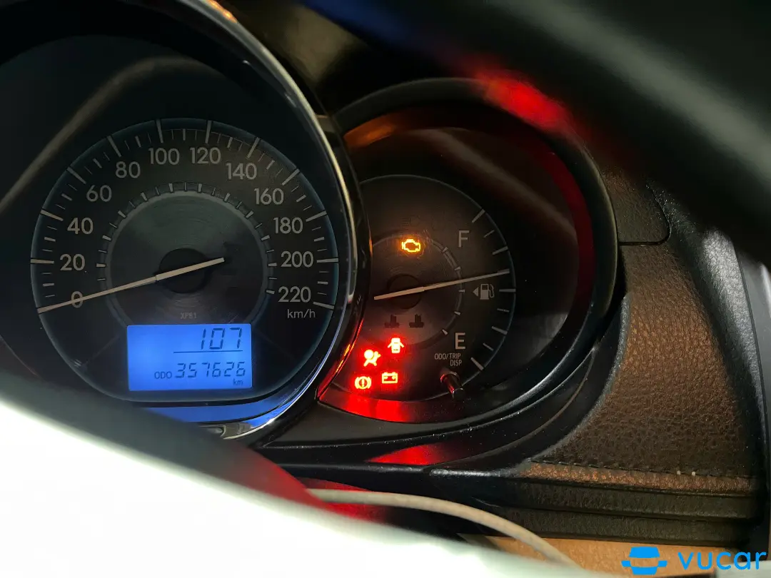 Toyota Vios 2017 1.5E MT - Nội thất 5