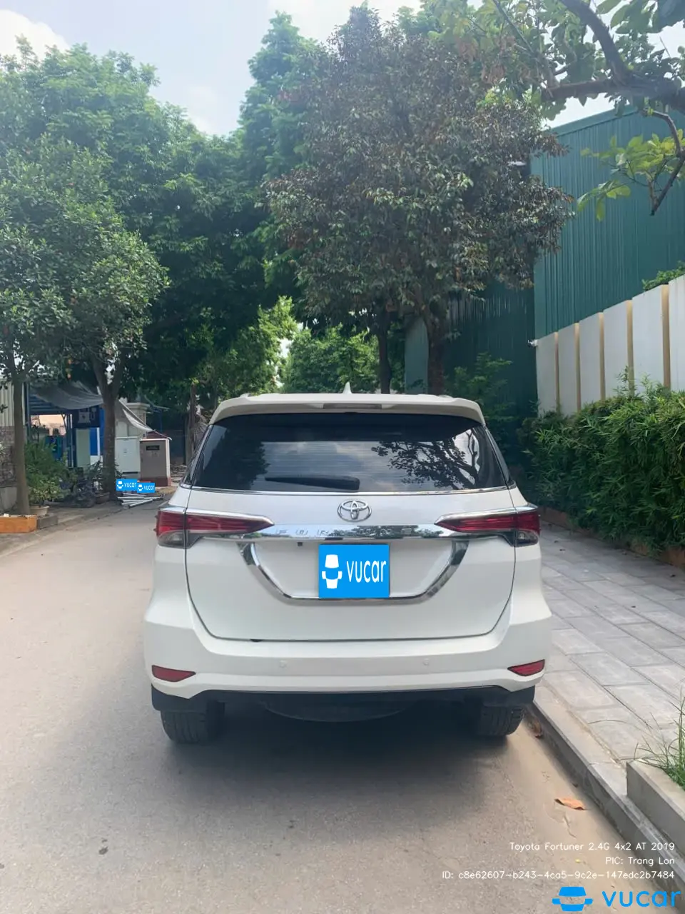 Toyota Fortuner 2.4G 4x2 AT 2019 - Ngoại thất 21