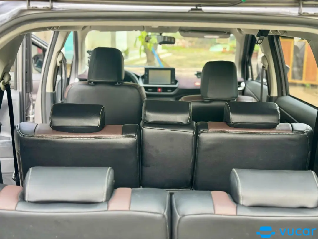 TOYOTA AVANZA Số tự động 2022  - Nội thất 1