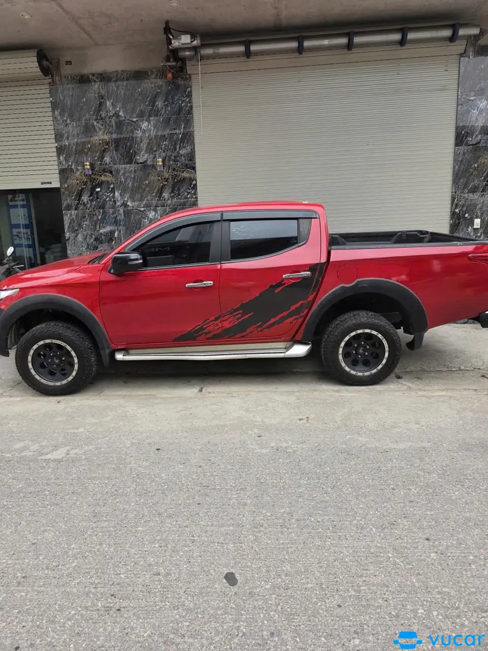 Mitsubishi Triton 4x2 AT Mivec 2017 - Ngoại thất 2