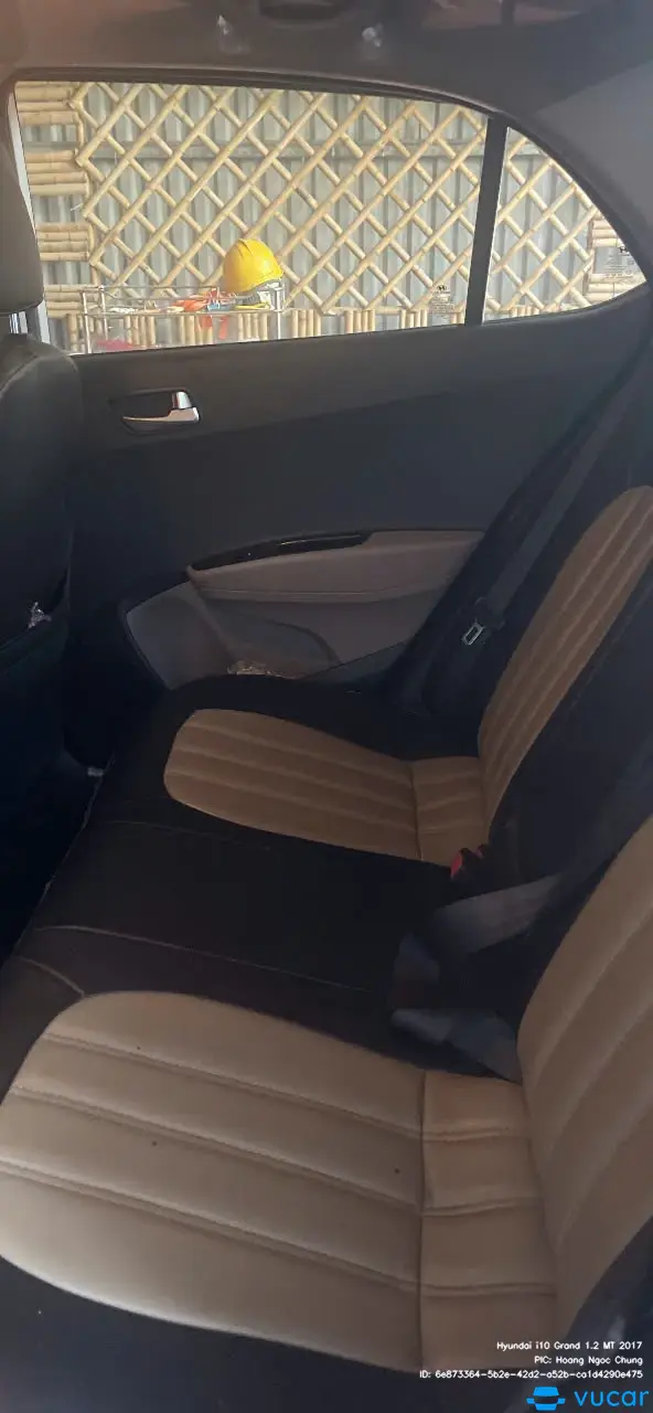 Hyundai i10 Grand 1.2 MT 2017 - Nội thất 8