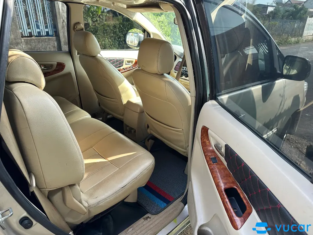 Toyota Innova 2.0G 2008 - Nội thất 2
