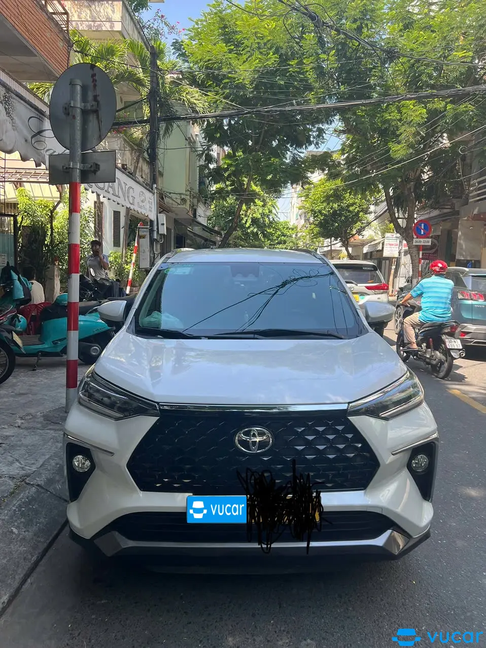 Toyota Veloz Cross Top 1.5 CVT 2025 - Ngoại thất 6