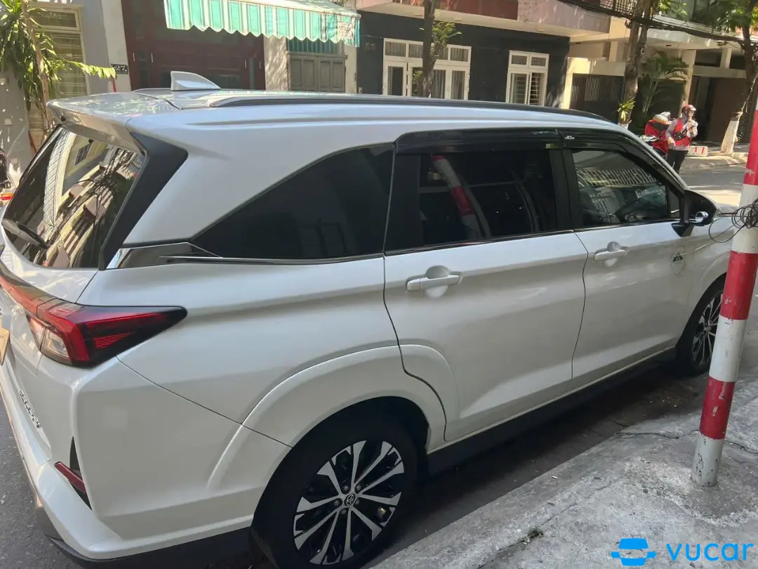 Toyota Veloz Cross Top 1.5 CVT 2025 - Ngoại thất 8
