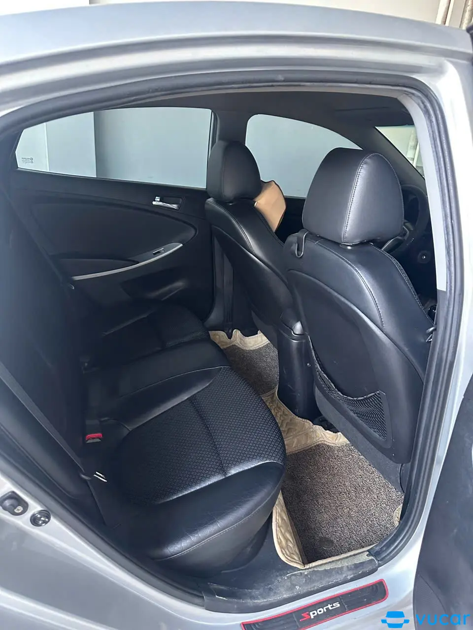 Hyundai Accent 1.4 AT 2012 - Nội thất 3