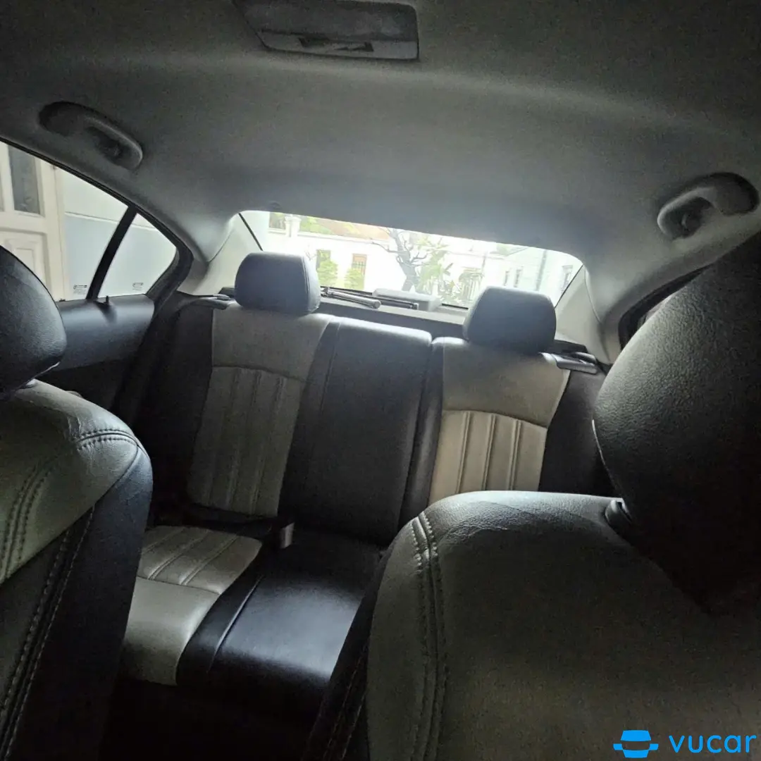 Ảnh xe Chevrolet Cruze Số sàn 2015 - ảnh 5