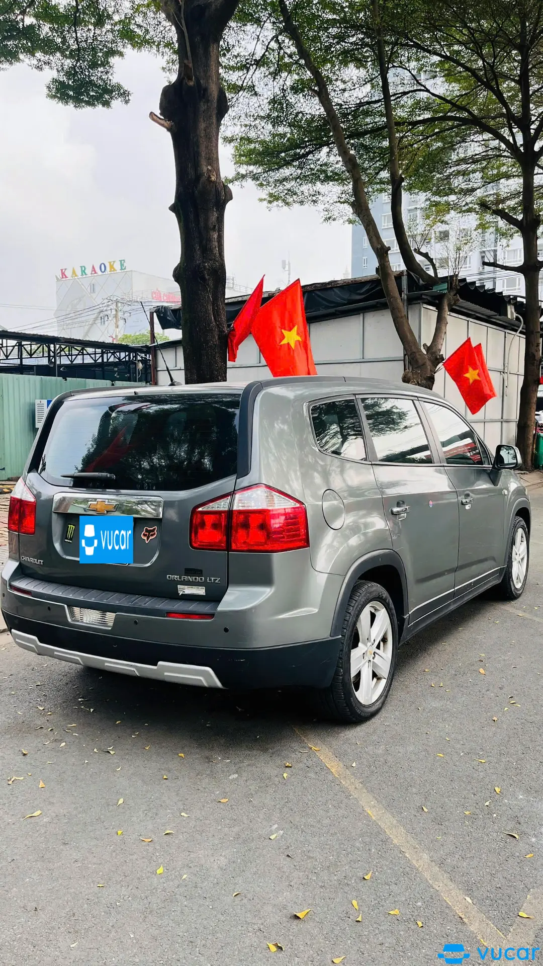 Chevrolet Orlando LTZ 1.8 AT 2011 - Ngoại thất 1