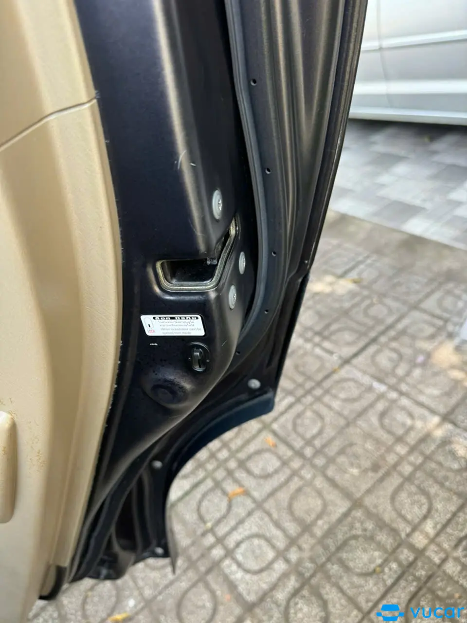 Toyota Fortuner 2011 - Ngoại thất 4