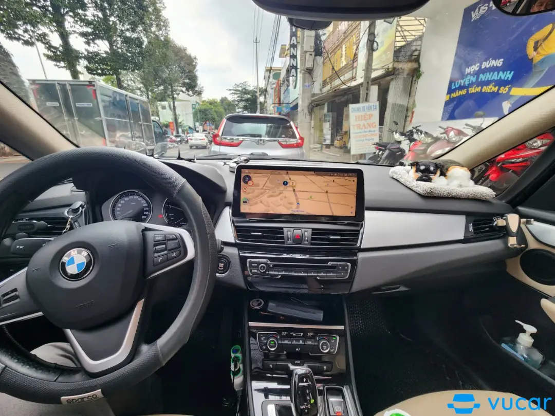 BMW 2 Series 218i Gran Tourer 2018 - Nội thất 4