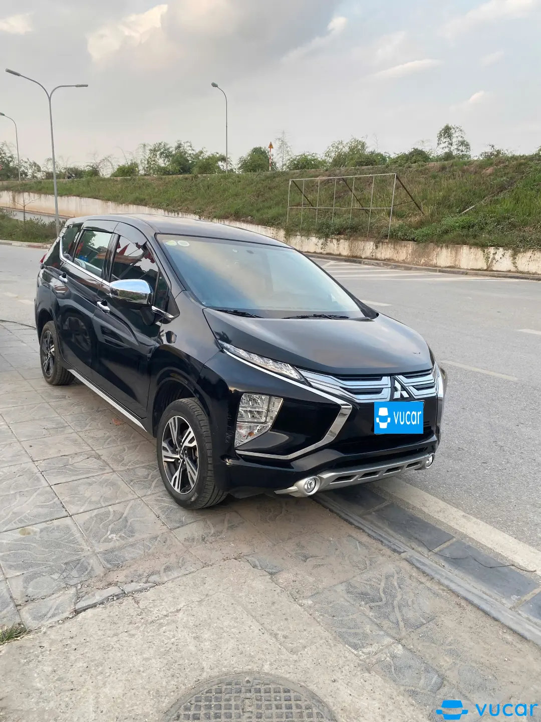 Mitsubishi Xpander 1.5 AT 2020 - Ngoại thất 4
