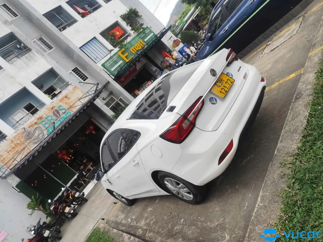 MG 5 1.5 MT 2024 - Khoang động cơ 1