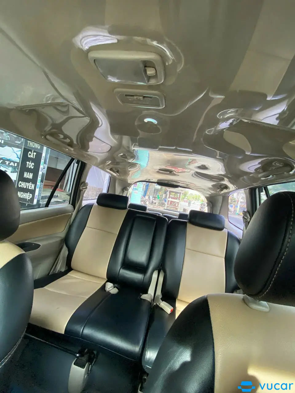 Toyota Innova 2.0E 2015 - Nội thất 1