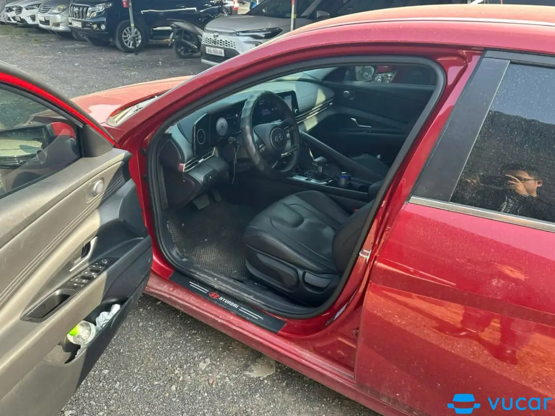Hyundai Elantra 1.6 AT Đặc biệt 2024 - Nội thất 2