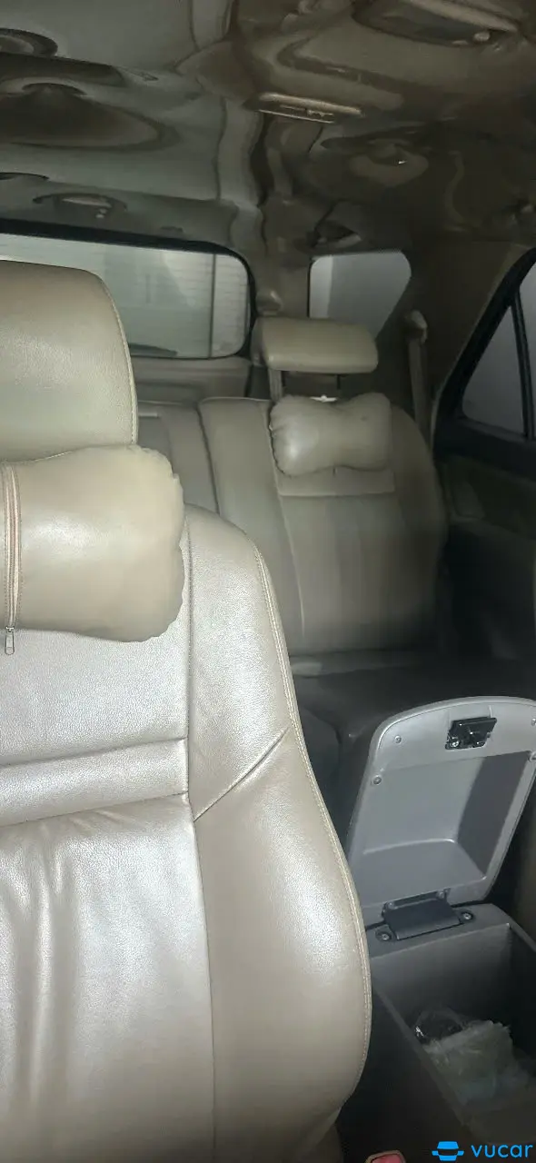 Toyota Fortuner 2.7V 4x2 AT 2013 - Nội thất 3