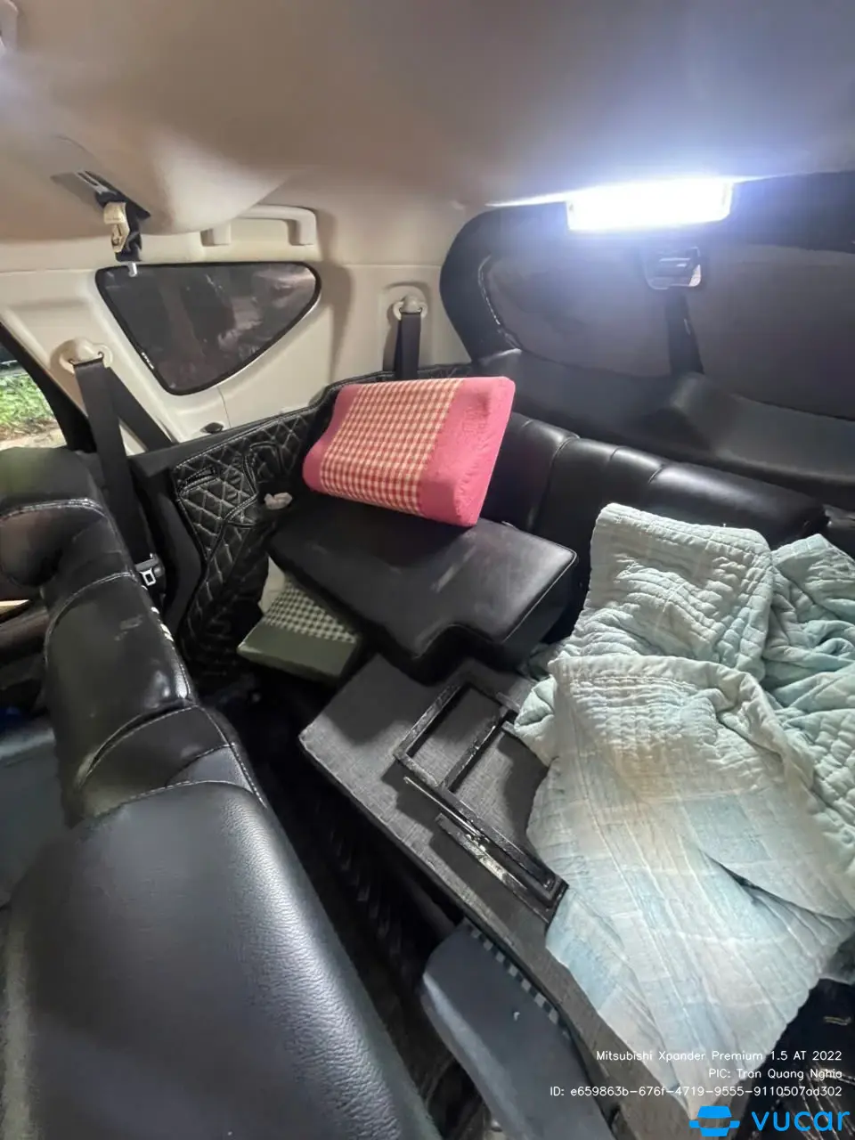 Mitsubishi Xpander Premium 1.5 AT 2022 - Nội thất 7