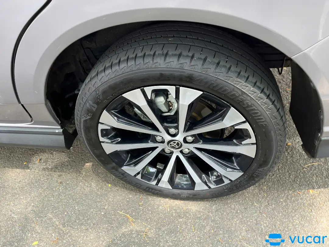 Toyota Veloz Cross Top 1.5 CVT 2023 - Ngoại thất 9