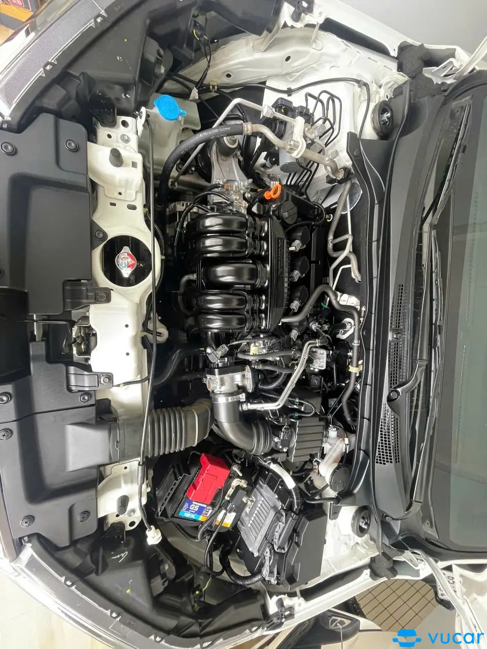 Honda BRV L 2023 - Khoang động cơ 1