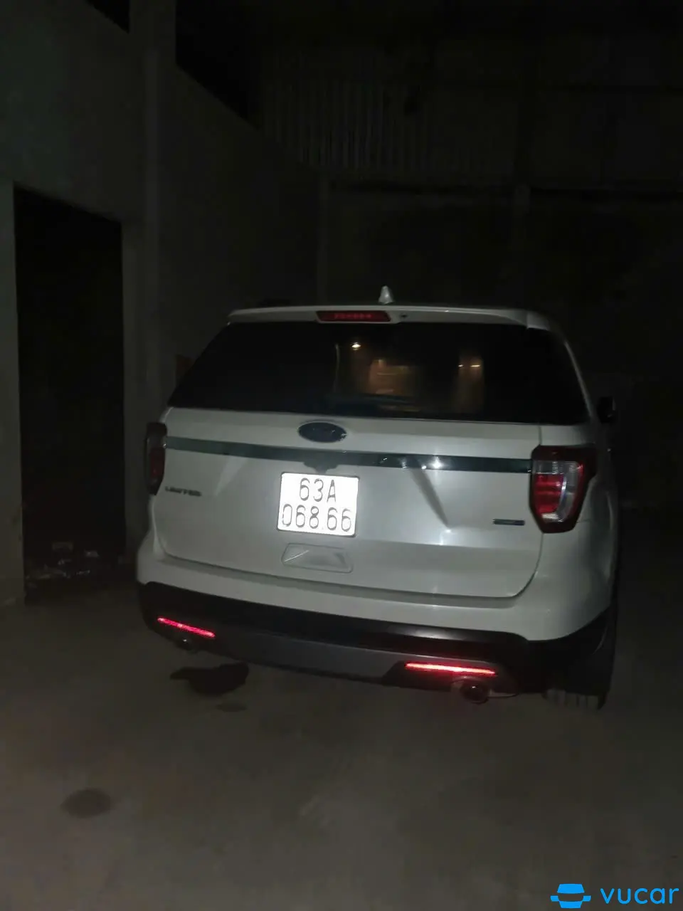 Ford Explorer limited 2017 - Nội thất 1