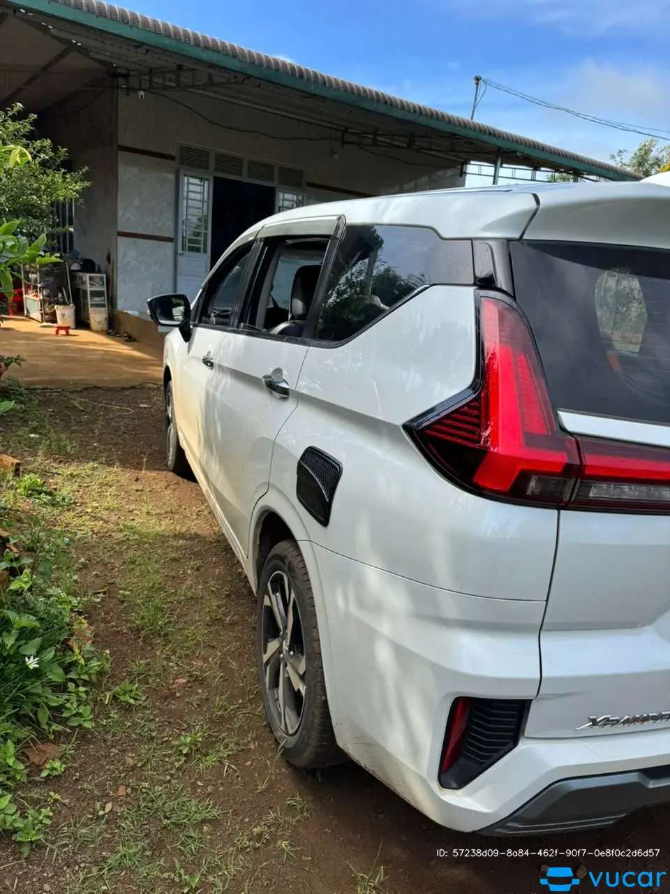 Mitsubishi Xpander Premium 1.5 AT 2022 - Ngoại thất 8