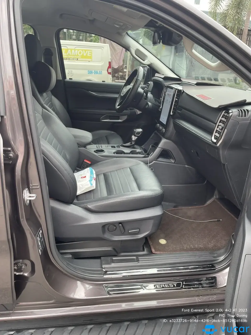 Ford Everest Sport 2.0L 4x2 AT 2023 - Nội thất 1