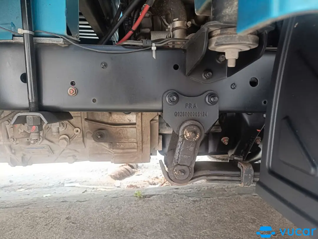 Thaco TF2800 1T990 2024  - Khoang động cơ 2