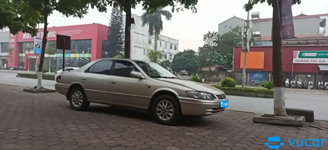 Toyota Camry 2.4G 2002 - Ngoại thất 1