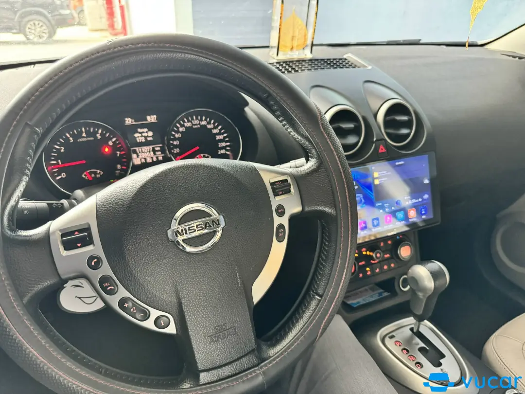 Nissan Qashqai LE AWD 2011 - Nội thất 2