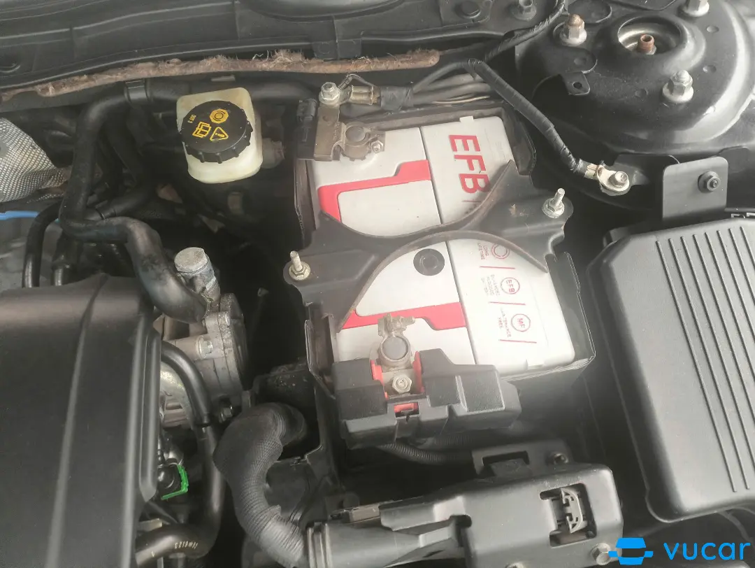 Mitsubishi Xpander Eco 2022 - Khoang động cơ 1