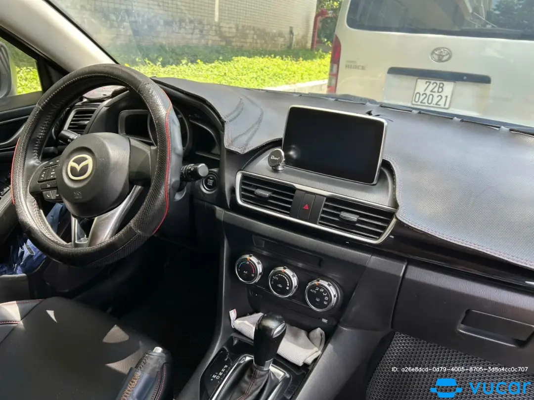 Mazda 3 1.5 AT 2015 - Nội thất 6