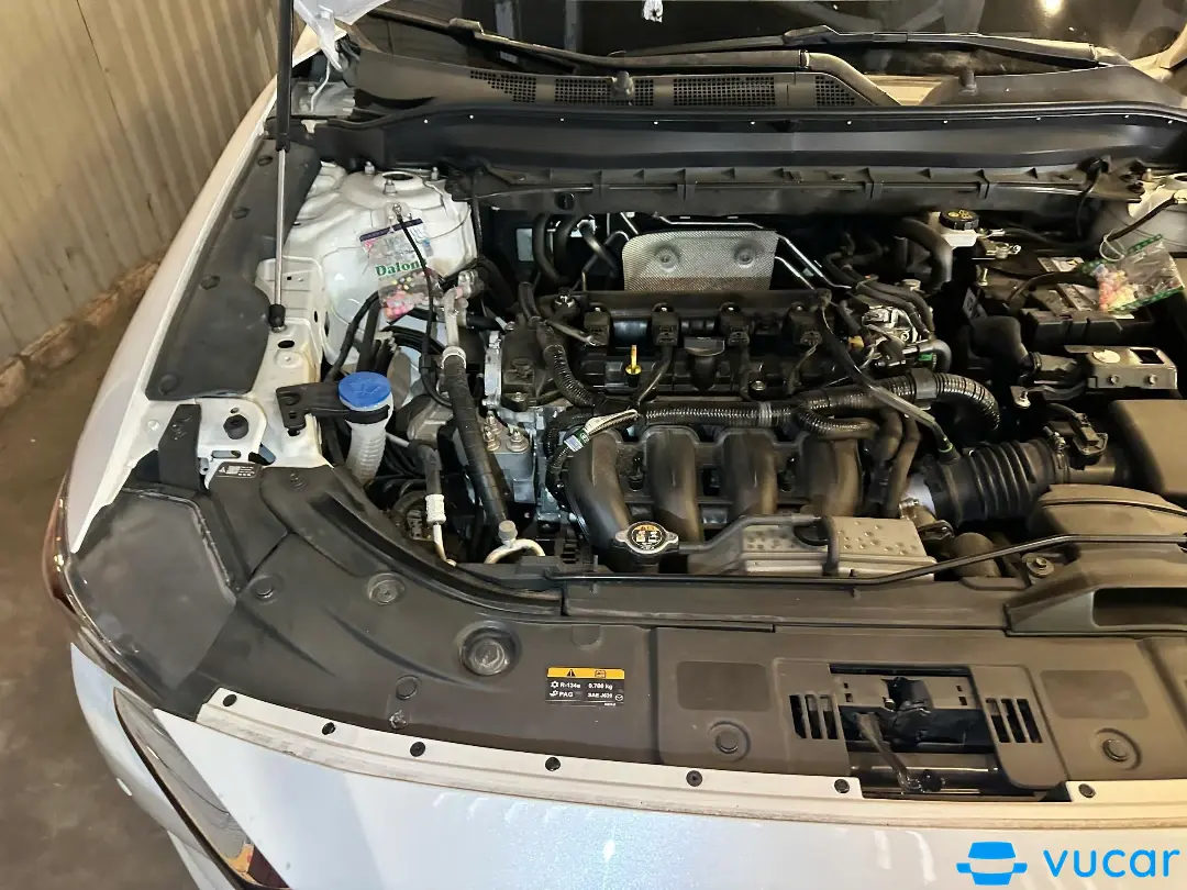 Mazda Cx8 Premium 2023 - Khoang động cơ 2
