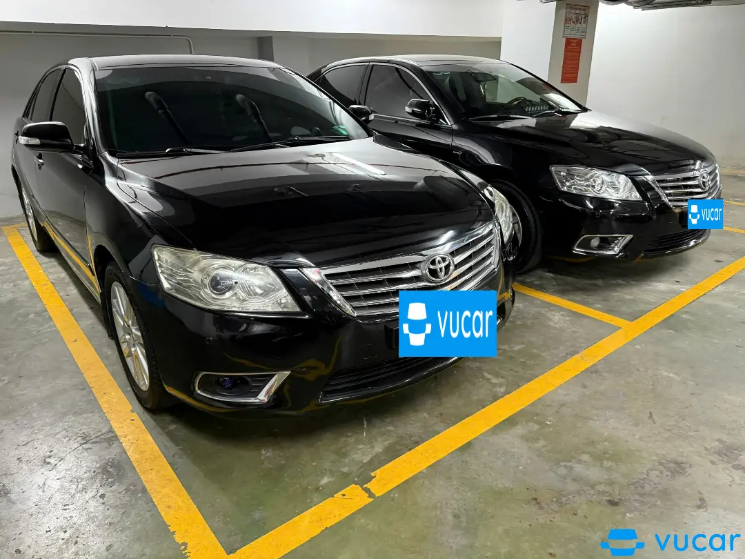Toyota Camrry 3.5Q 2010 - Ngoại thất 2